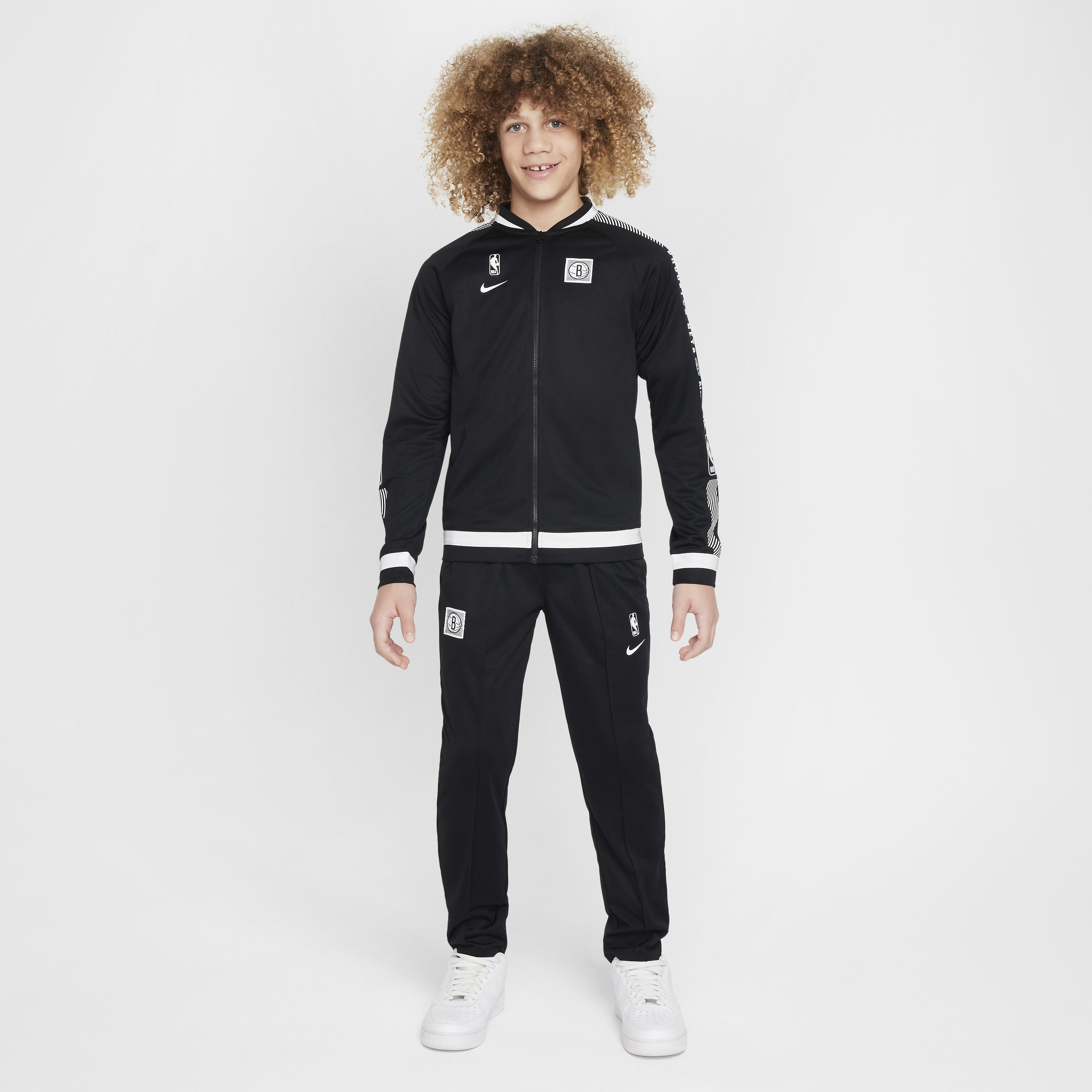 Nike Brooklyn Nets Courtside Older Kids Boys Nike NBA Tracksuit King s Cross